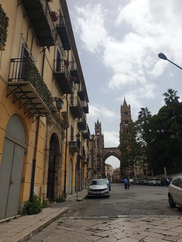 Bilocale di 55 mq ristrutturato ed arredato. Una camera da letto 1 bagno balcone cucina abitabile a Palermo — foto 5