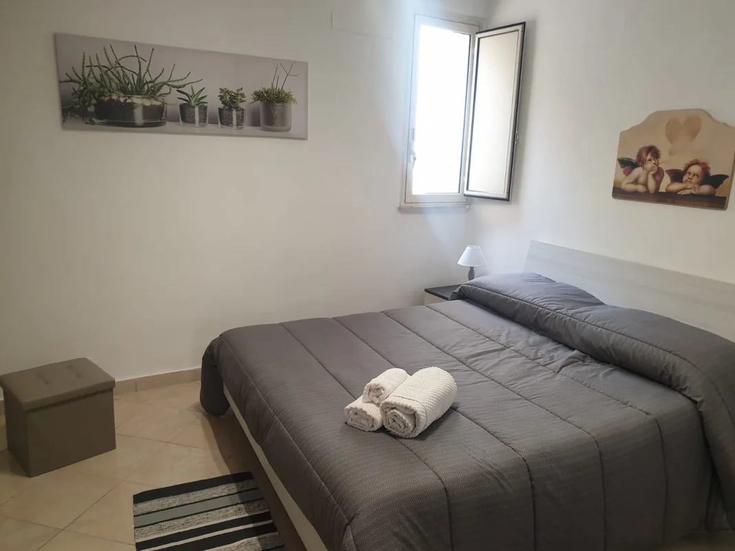 Bilocale di 55 mq ristrutturato ed arredato. Una camera da letto 1 bagno balcone cucina abitabile a Palermo — foto 2