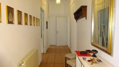 Appartamento con due camere disp dal 15/09