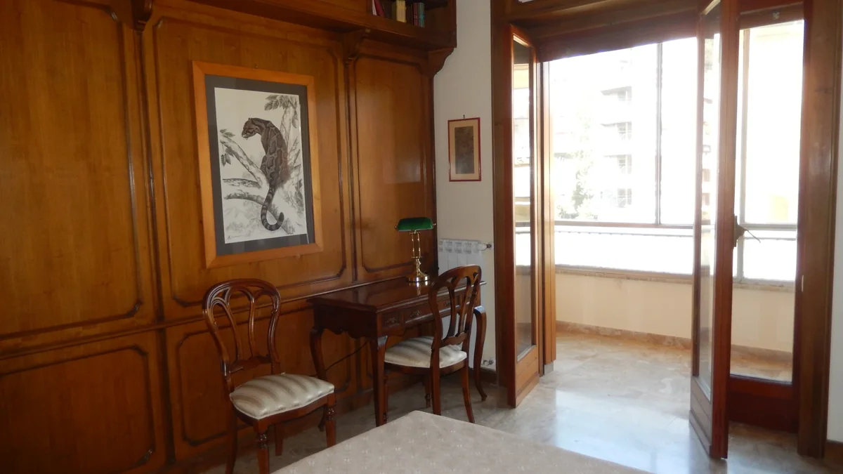 Single room for female students in Prati, available from November 1st. in Roma — foto 4
