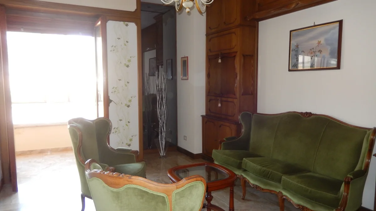 Single room for female students in Prati, available from November 1st. in Roma — foto 2